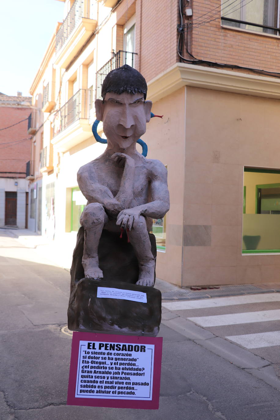 Fotos: Quema de los Judas en Alfaro