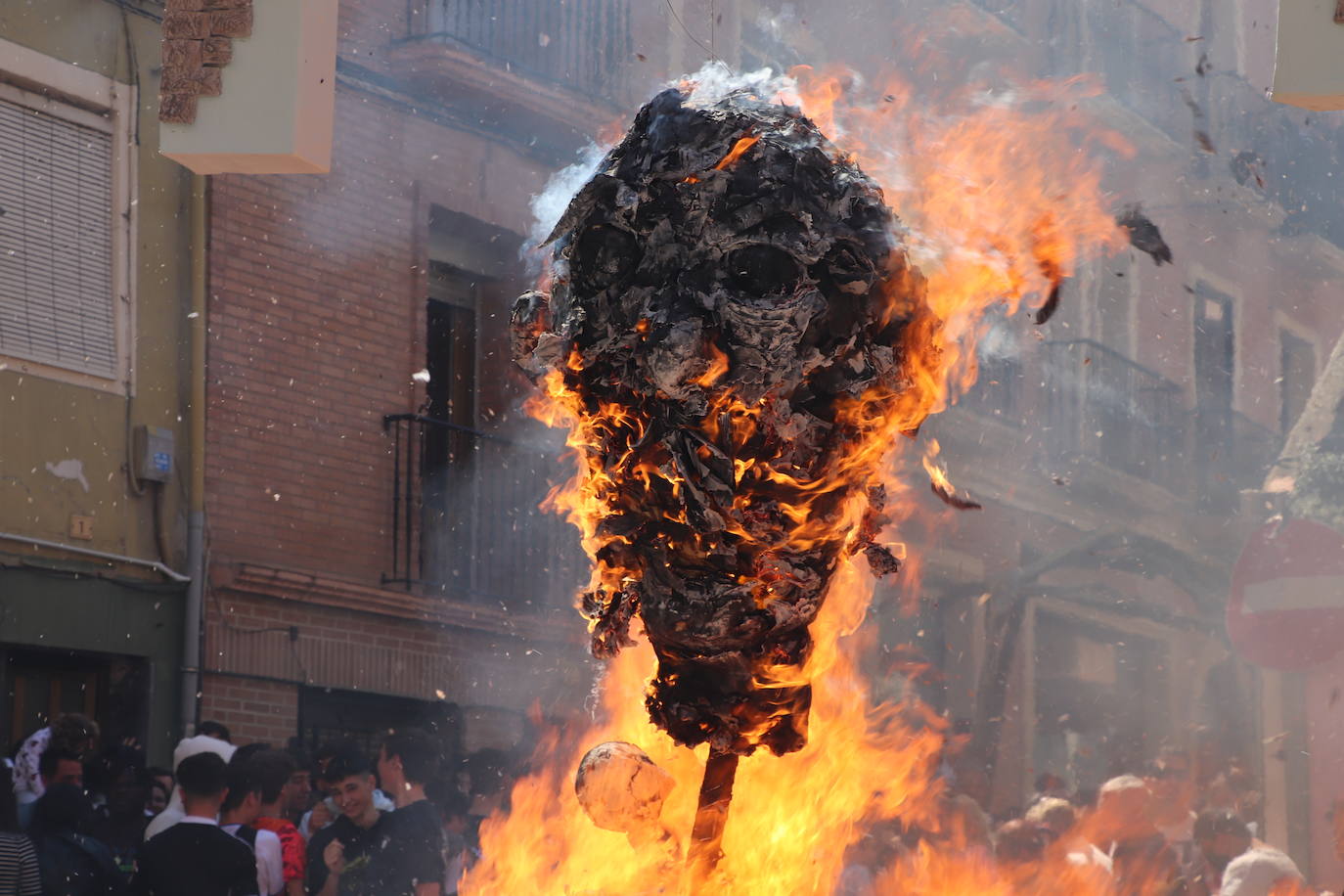 Fotos: Quema de los Judas en Alfaro