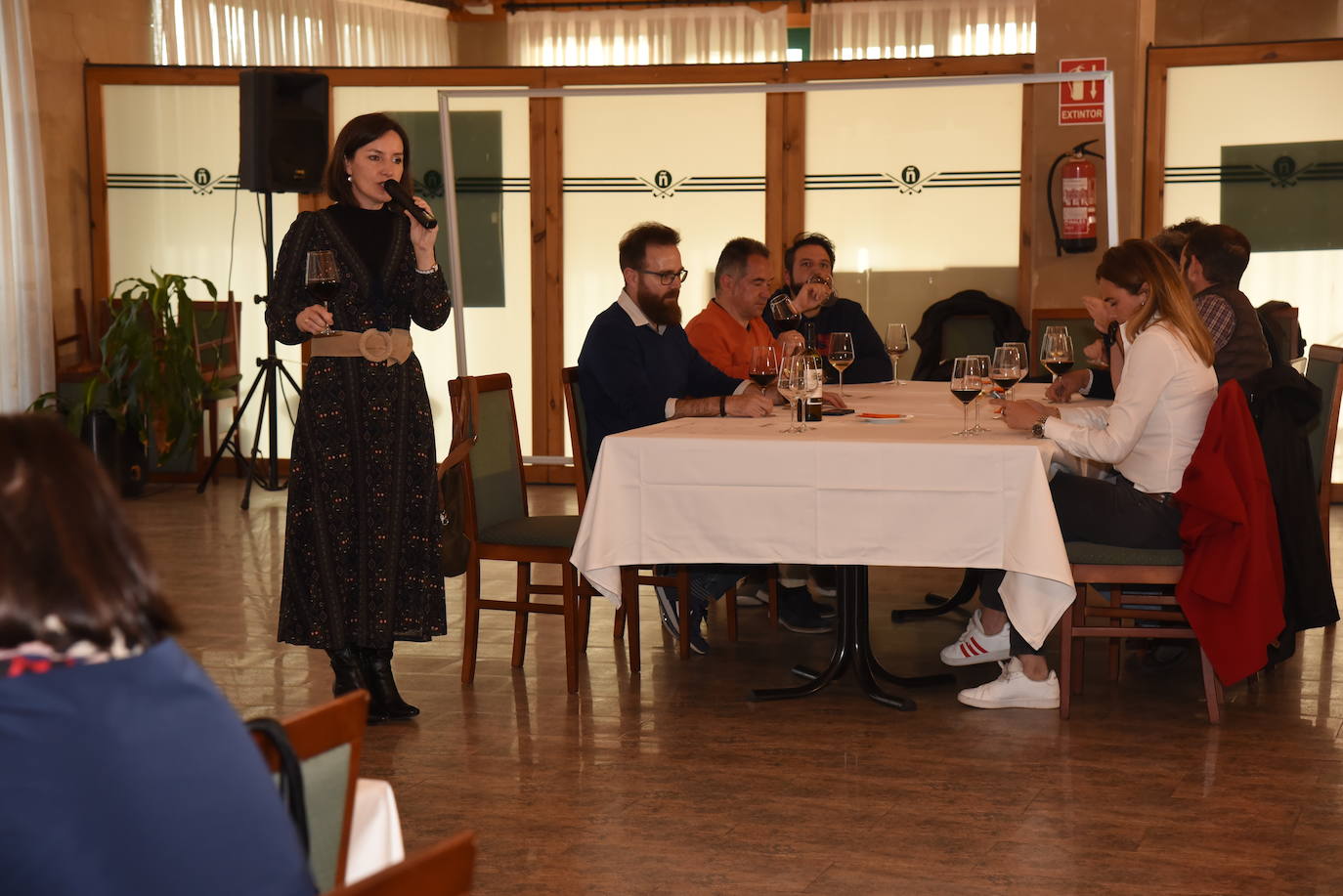 Fotos: Cata de vinos de Finca Valpiedra en el Torneo Golf Rioja&amp;Vino