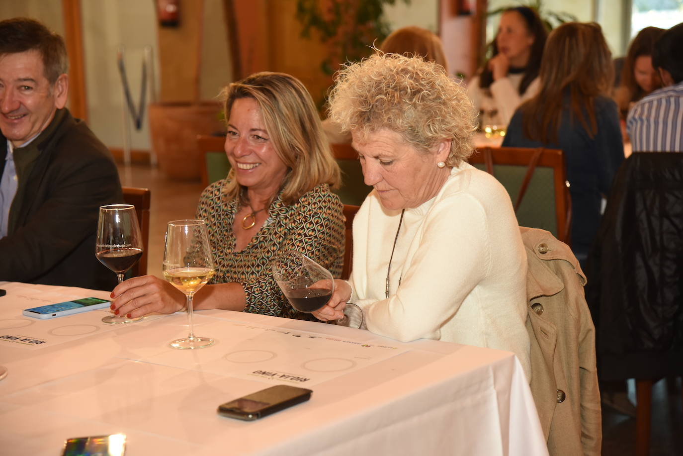 Fotos: Cata de vinos de Finca Valpiedra en el Torneo Golf Rioja&amp;Vino