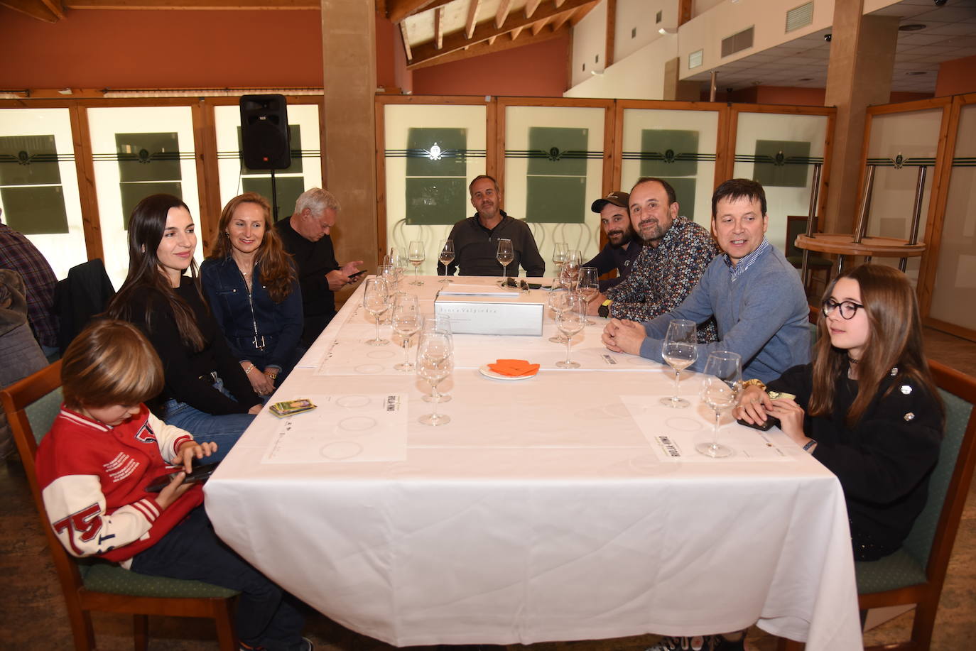 Fotos: Cata de vinos de Finca Valpiedra en el Torneo Golf Rioja&amp;Vino