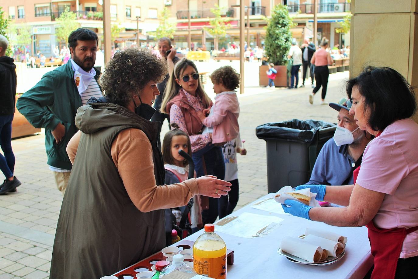 Fotos: Degustación en las fiestas de San Prudencio