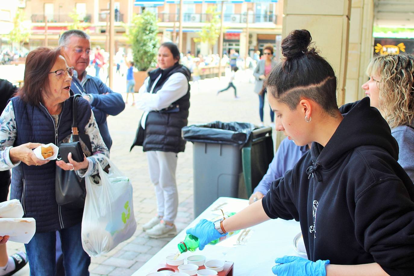 Fotos: Degustación en las fiestas de San Prudencio