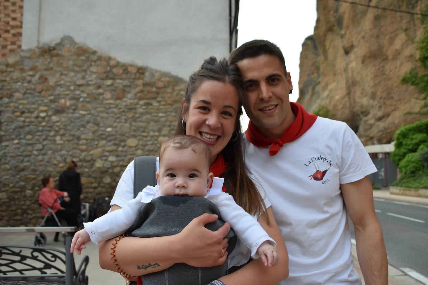 Fotos: Vacas de noche y ranchos en fiestas de Quel