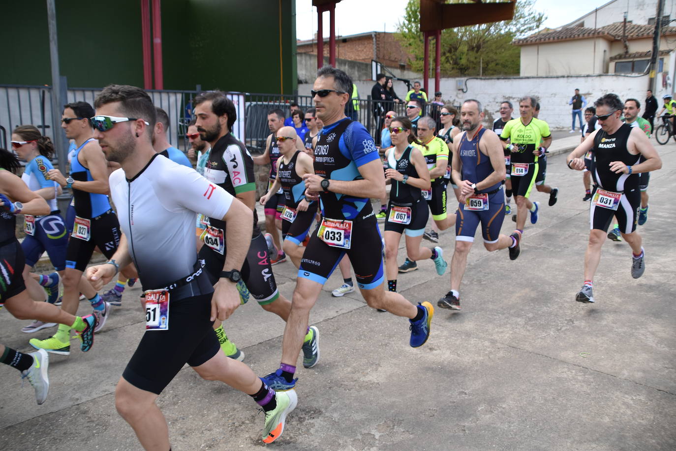 Fotos: Camilo Santiago y Ángela Muñoz ganan el duatlón de Galilea