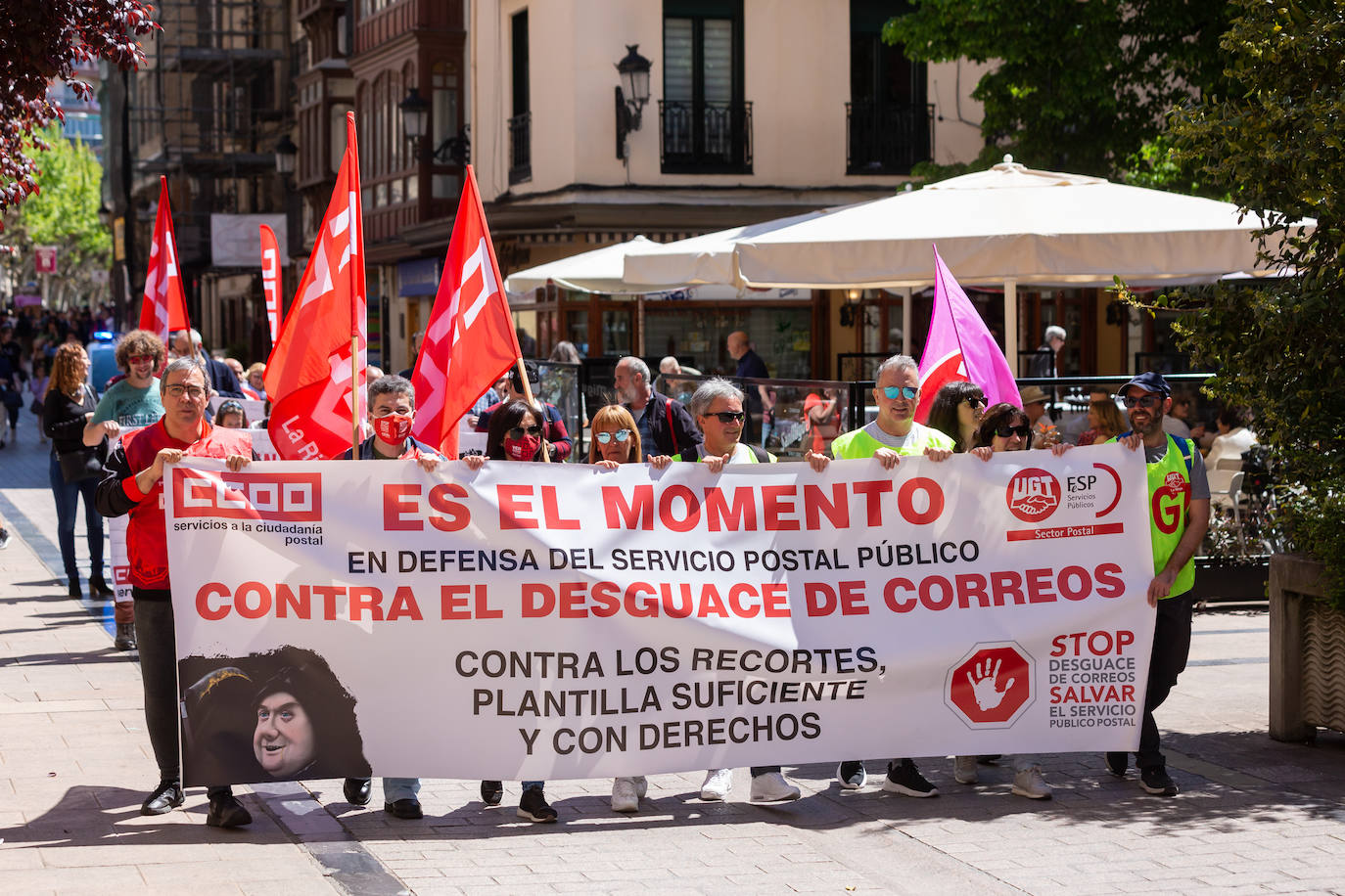 Fotos: Manifestación principal del Primero de Mayo en La Rioja