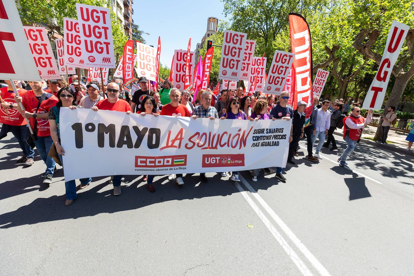 Fotos: Manifestación principal del Primero de Mayo en La Rioja