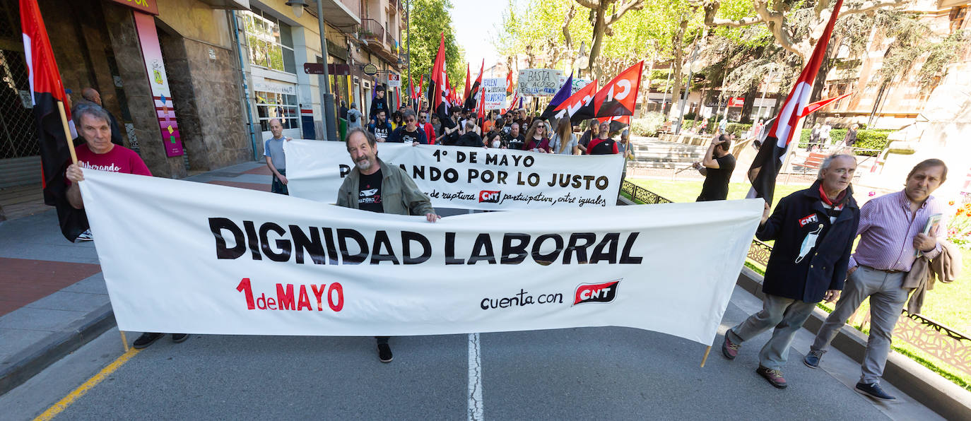 Fotos: Manifestación principal del Primero de Mayo en La Rioja