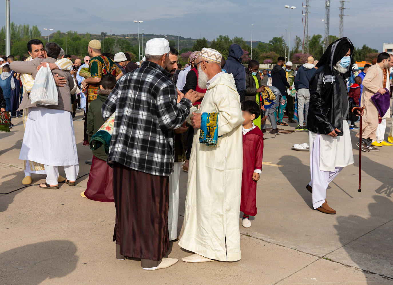 Fotos: Concentración por el fin del Ramadán en Logroño