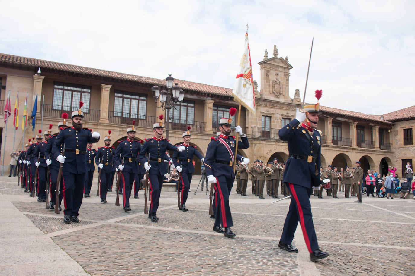 Fotos: La Guardia Real en Santo Domingo: Movimientos Floreados y tácticas de capacidades