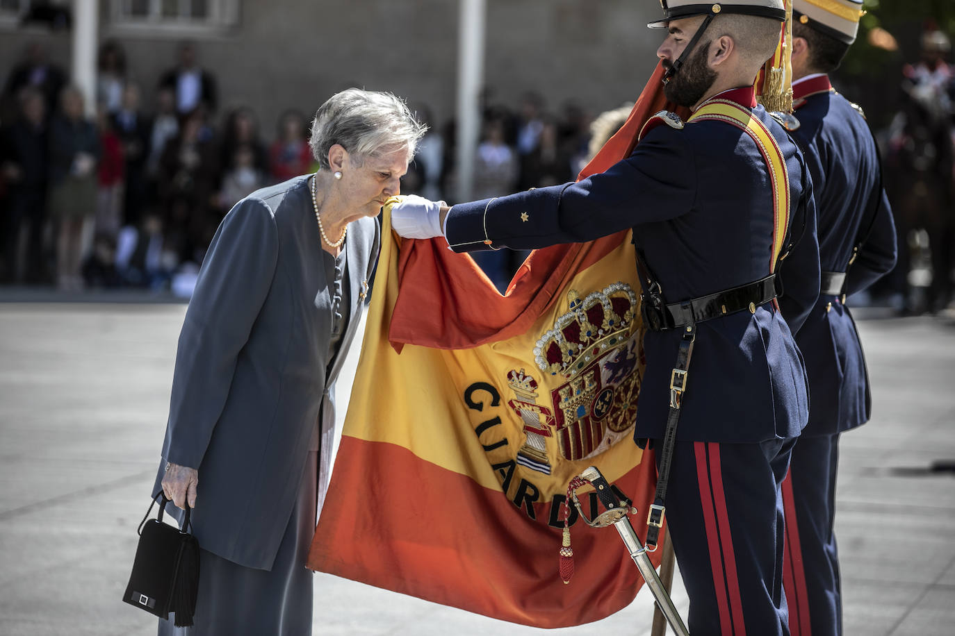 Fotos: La jura de bandera en Logroño, en imágenes