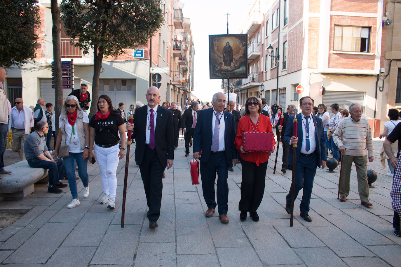 Fotos: Procesiones de Los Ramos y de Las Prioras en Santo Domingo de la Calzada