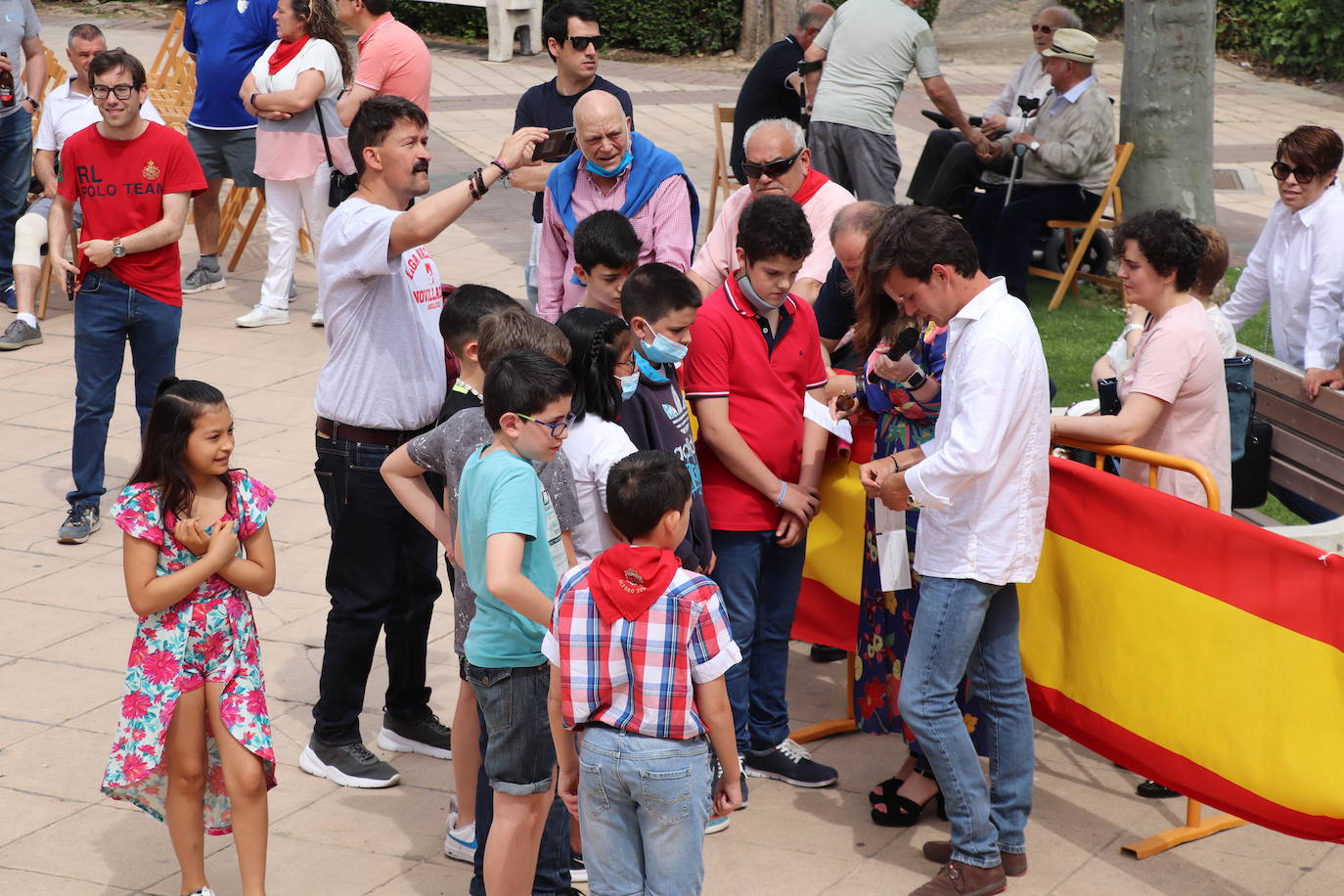 Fotos: Alfaro disfruta se la segunda jornada de las fiestas de Primavera