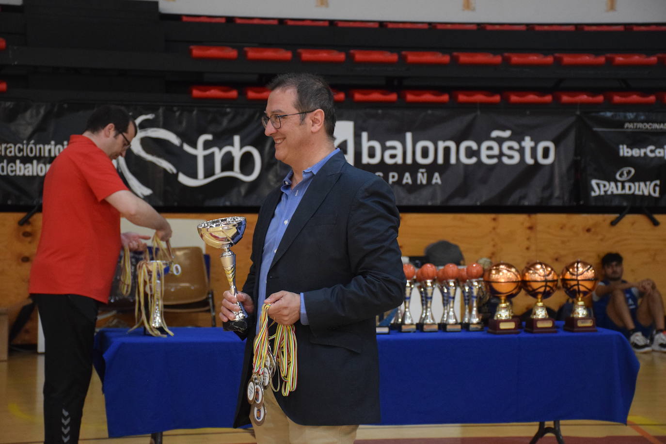 Fotos: Lobete acoge el Día del Baloncesto