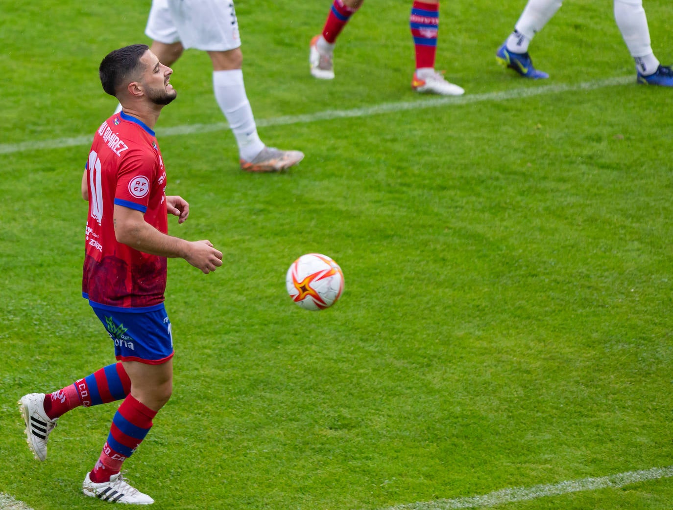 Fotos: El Calahorra cae ante el Rayo Majadahonda