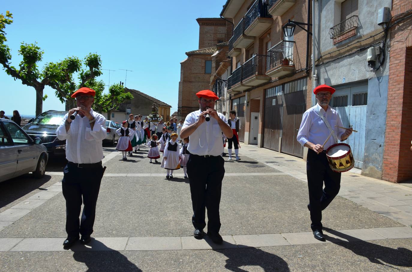 Fotos: Procesión de San Isidro en Calahorra