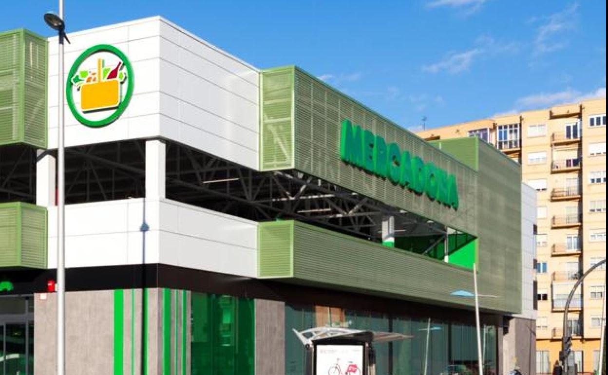 El supermercado inaugurado en avenida de Burgos. 