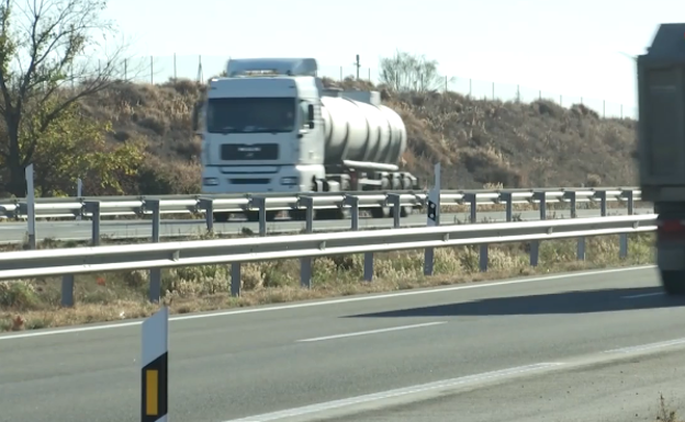 La subida de los combustibles invalida parte de los descuentos: «Hay que controlar la especulación»