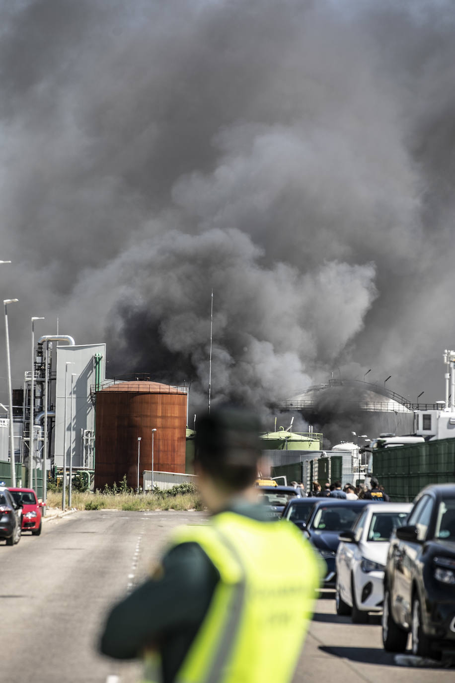 Fotos: Dos trabajadores mueren en una explosión en la planta de biodiésel de Calahorra