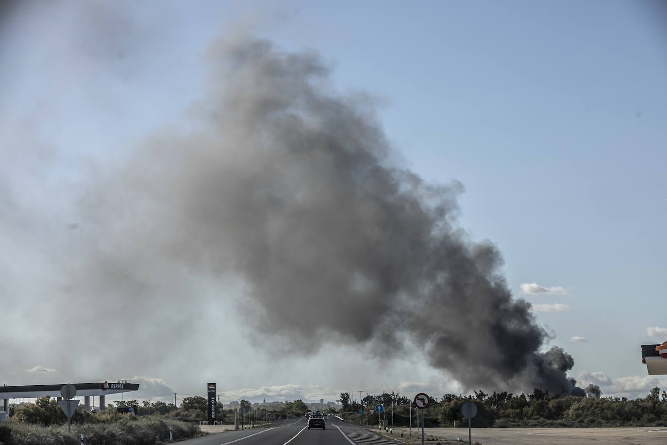 Fotos: Dos trabajadores mueren en una explosión en la planta de biodiésel de Calahorra