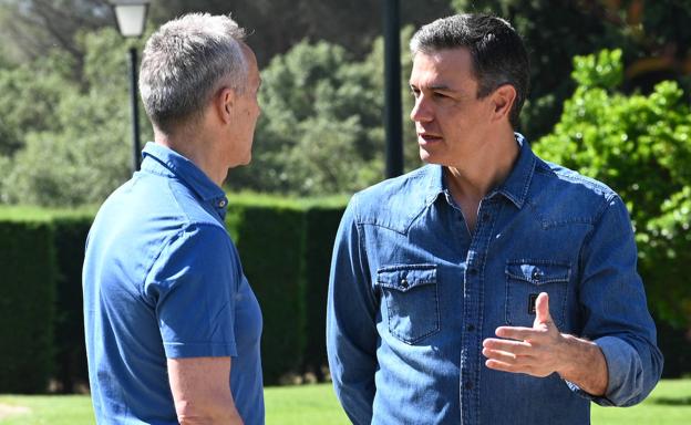 Pedro Sánchez conversa este domingo con Jens Stoltenberg en Quintos de Mora (Toledo)