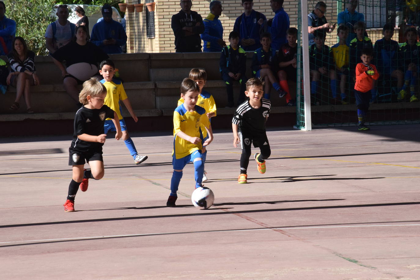 Ambiente de fútbol en La Isla