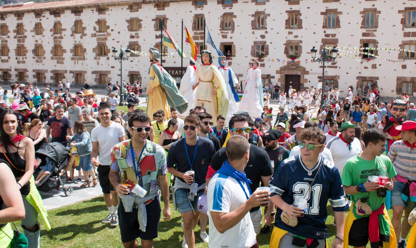 Fotos: Comienzan las fiestas de Santa Bárbara en Ezcaray