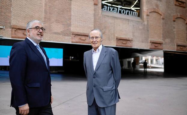 Imagen principal - José Juan Ruiz y Josep Piqué, protagonistas este miércoles de 'La Conversación'.