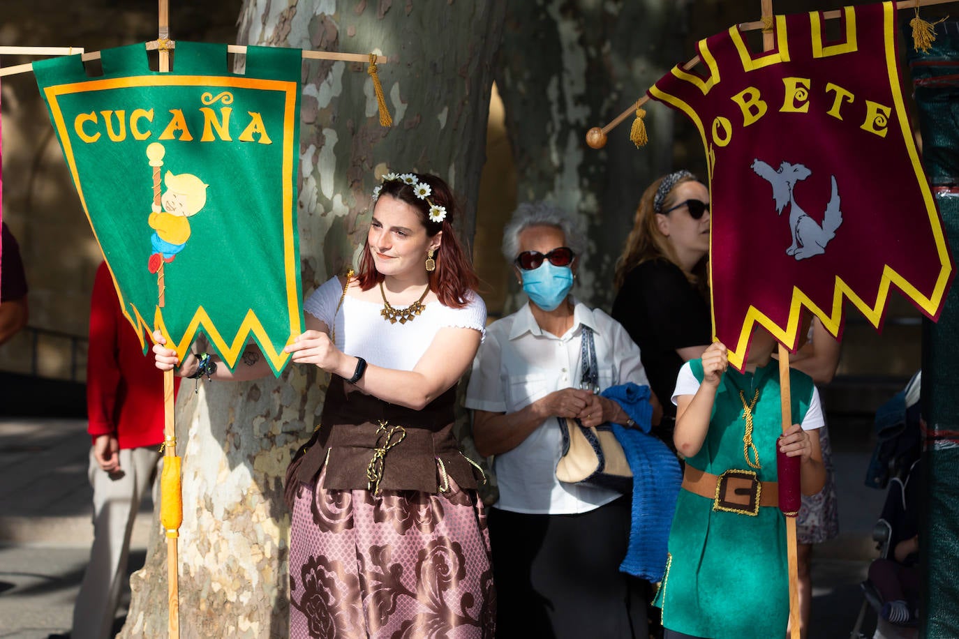 Fotos: Inauguración del campamento francés y del mercado renacentista de San Bernabé