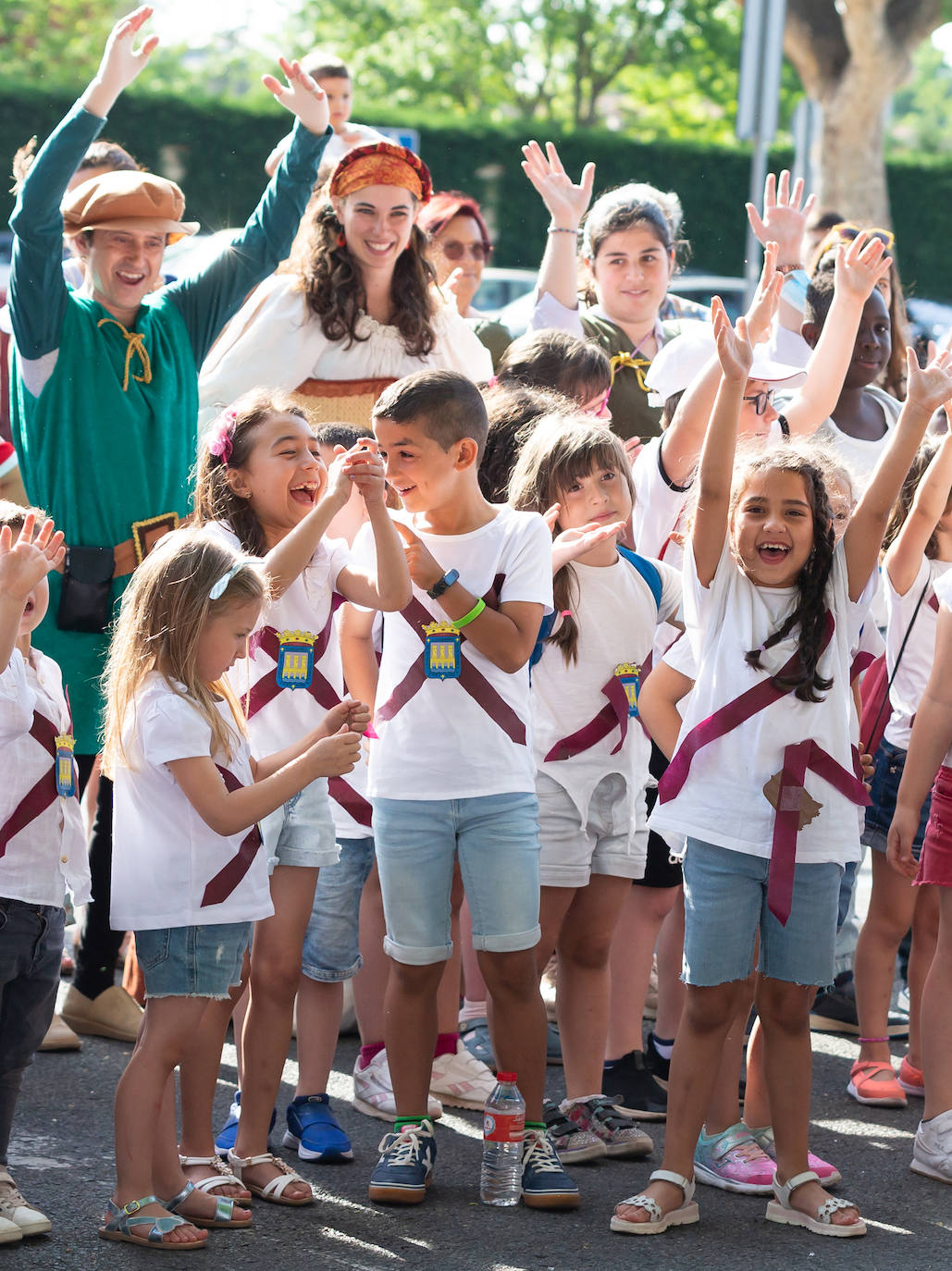 Fotos: Inauguración del campamento francés y del mercado renacentista de San Bernabé