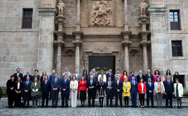 El 11 de abril de 2019, el Pleno del Parlamento, en sesión celebrada en San Millán, donde se rubricó el primer Estatuto de Autonomía de La Rioja, aprueba la Proposición de Ley de reforma del Estatuto y acuerda su remisión a las Cortes Generales del texto definitivo para su tramitacion.