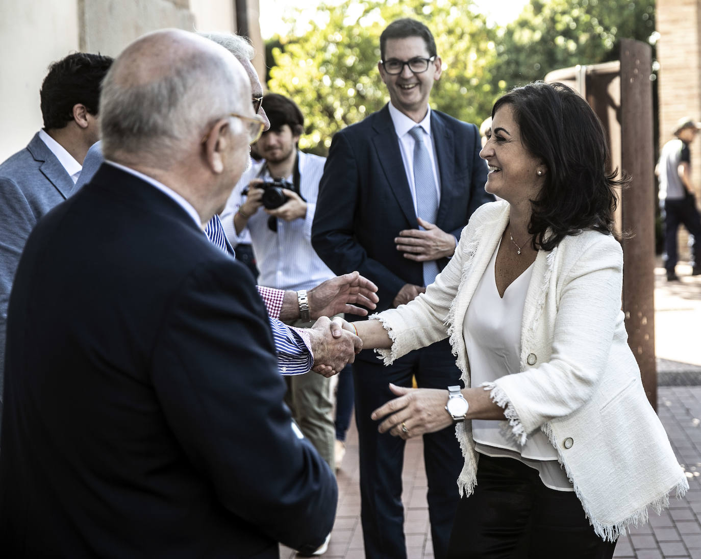 Fotos: Almunia reclama reformas, un pacto de rentas y «dejar atrás la política de bloques para llegar a acuerdos»