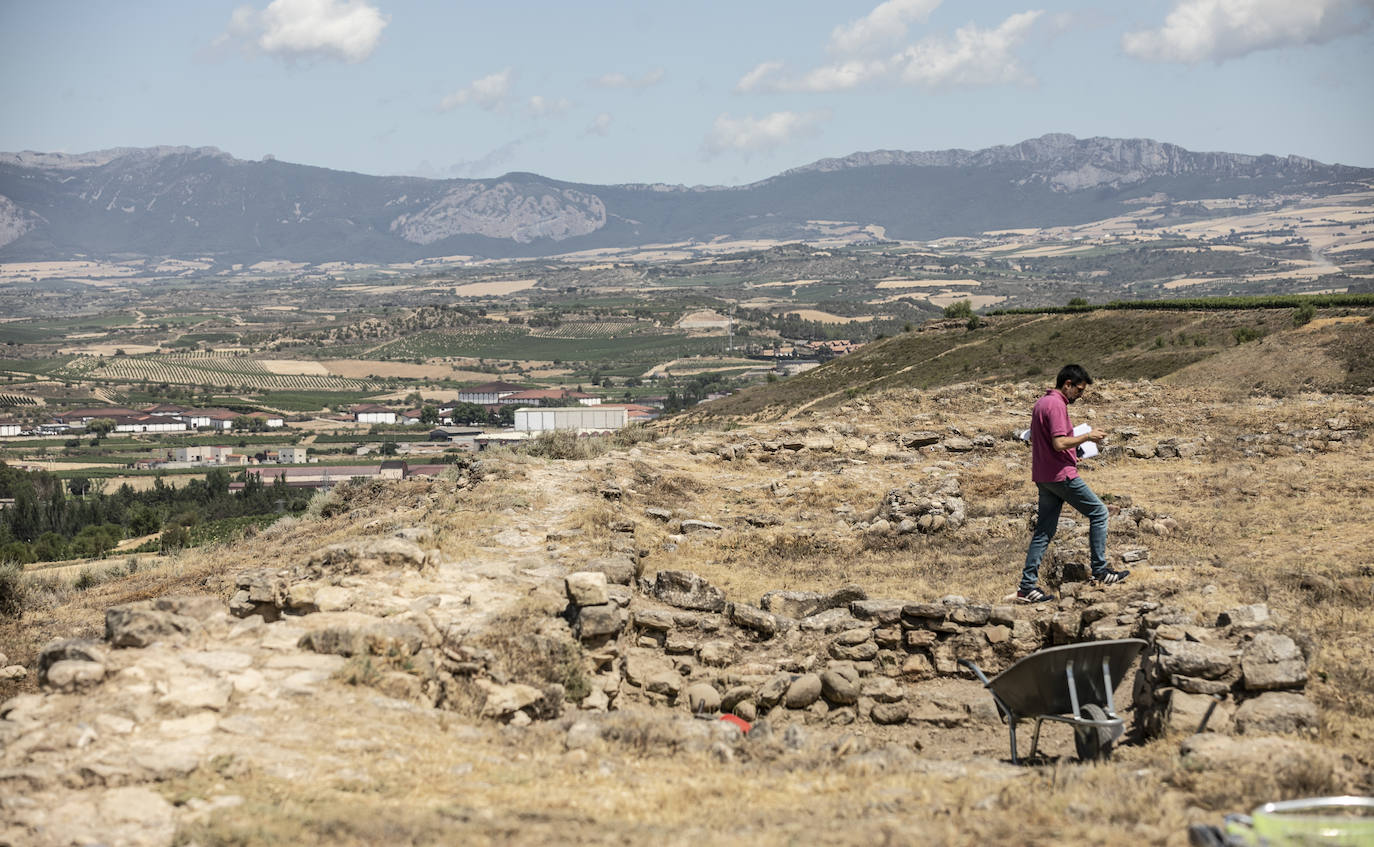 Fotos: El yacimiento del Monte Cantabria afronta la segunda fase de su rehabilitación