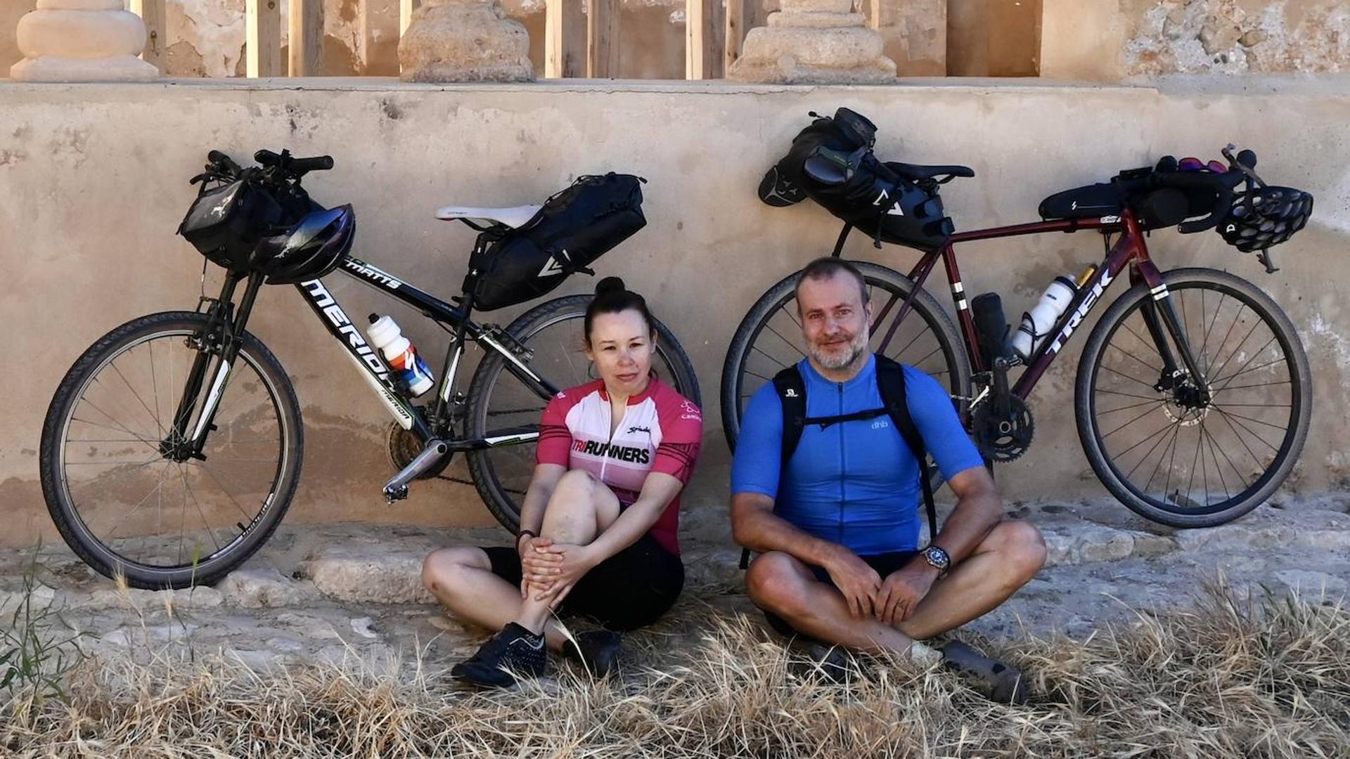 El Camino del Cid, en 14 etapas | Los preparativos: Camino del Cid en bicicleta: desterrados en bici tras los pasos del Cid Campeador