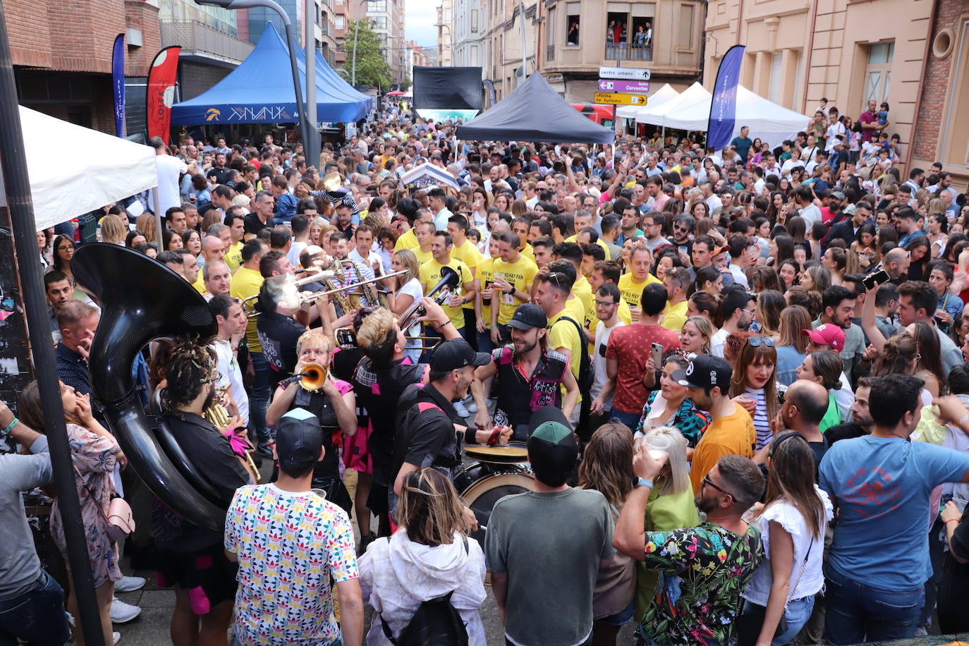 Fotos: Tardes y noches de Fardelej en Arnedo