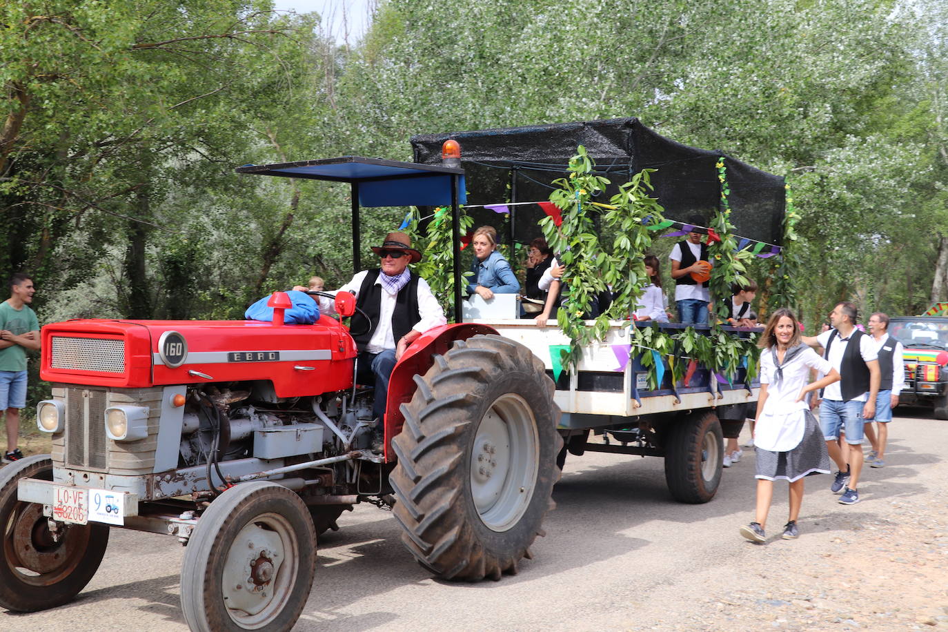 Fotos: Los arnedanos festejan la romería de San Juan