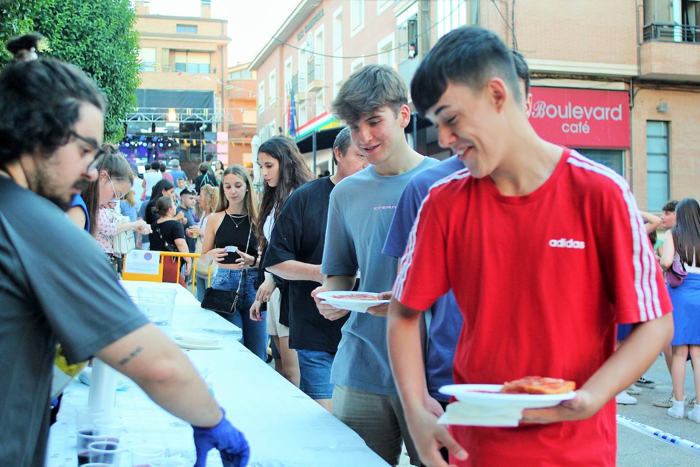 Fotos: Lardero ya disfruta de sus fiestas