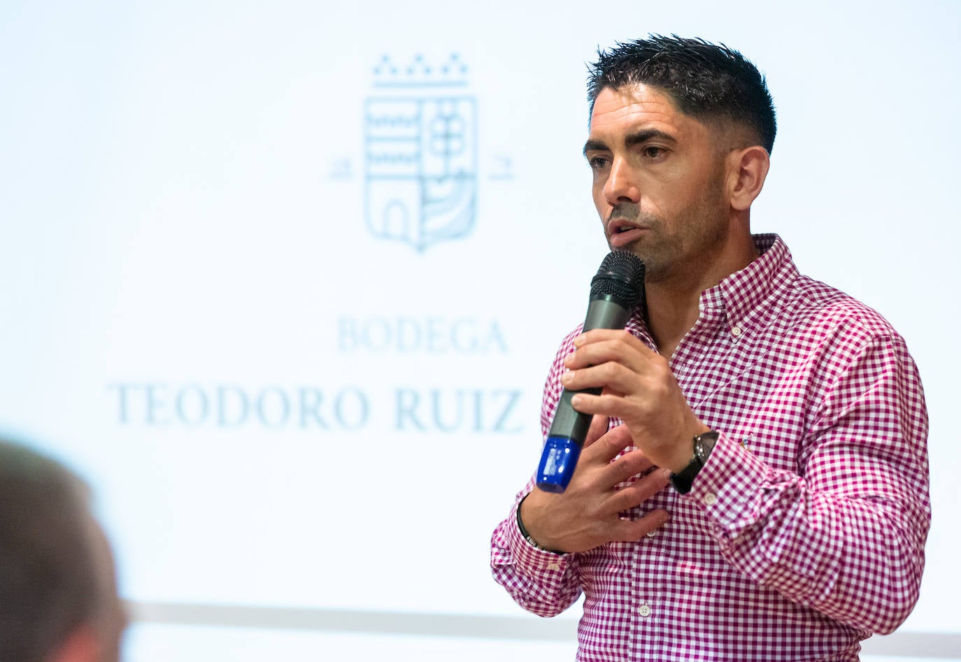 Fotos: Ruiz Monge, protagonista del club de catas