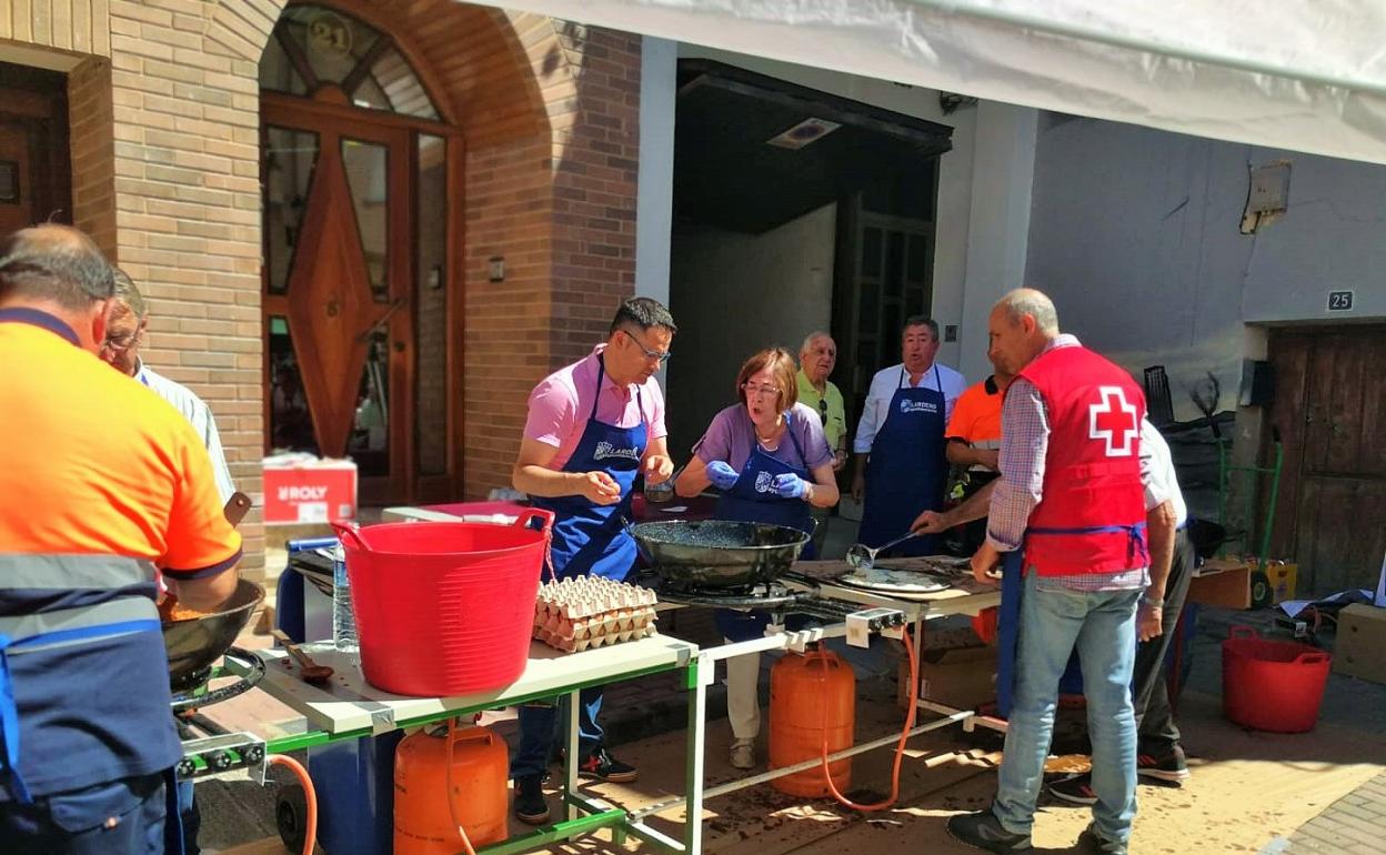 Degustación a favor de Cruz Roja en Lardero