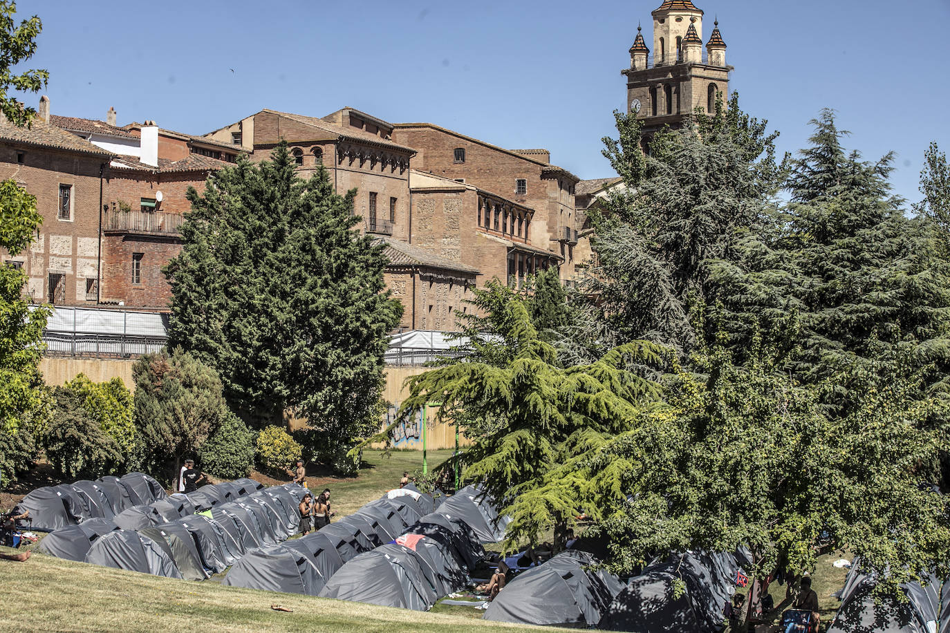 Fotos: La acampada del Holika en Calahorra