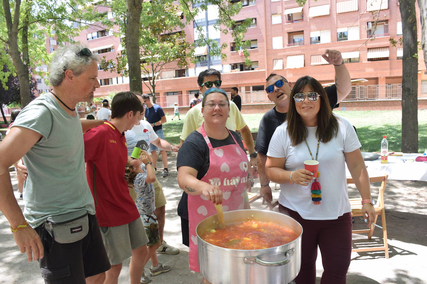 Fotos: Yagüe y Cascajos: los barrios de Logroño recuperan el pulso festivo