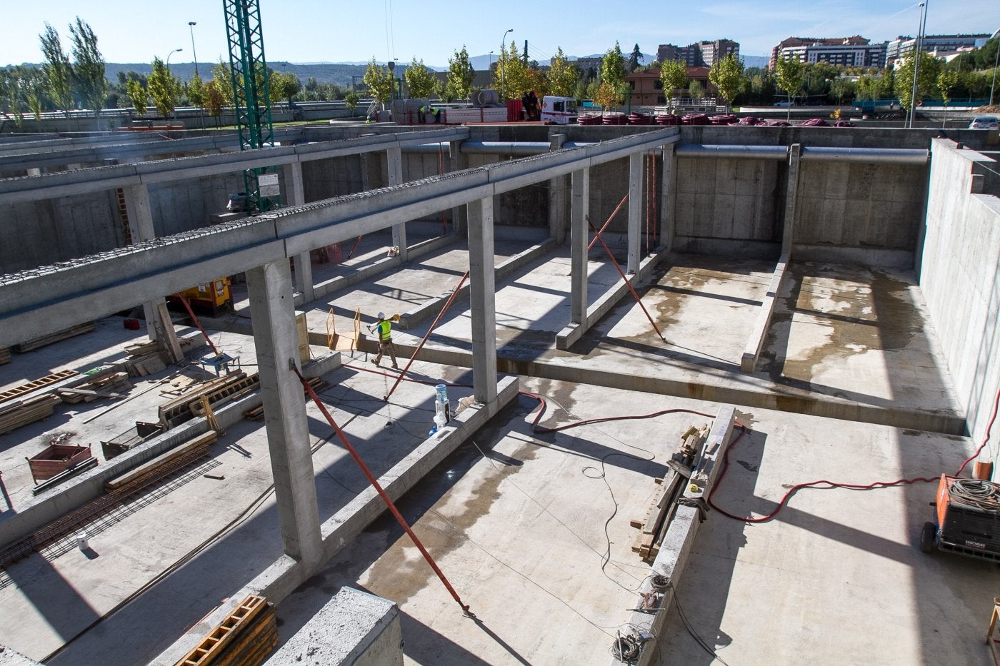 Tanque de tormentas de la depuradora de Logroño, una de las obras 'pactadas', en octubre de 2015. 