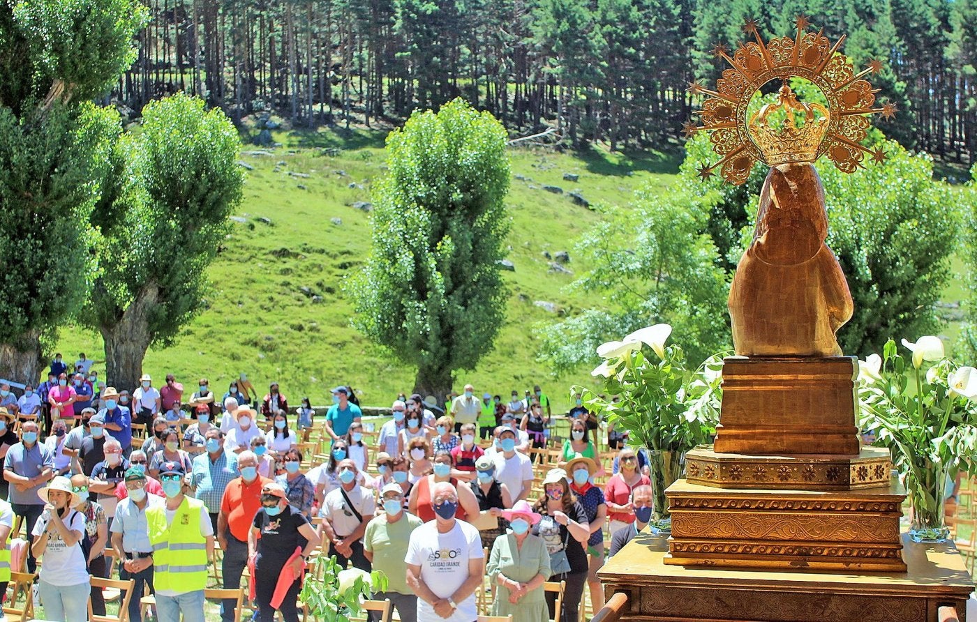 Celebración de la Caridad Grande en Lomos de Orio. 