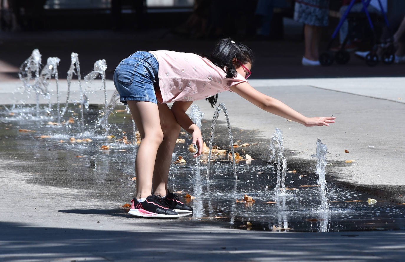 Fotos: Domingo de calor en Logroño