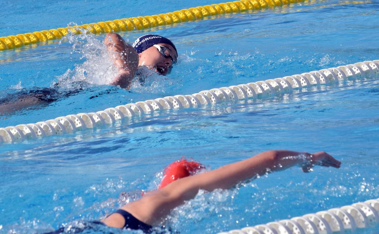 Lidia Sáenz, del Logroño, en la final de los 1.500 metros. 