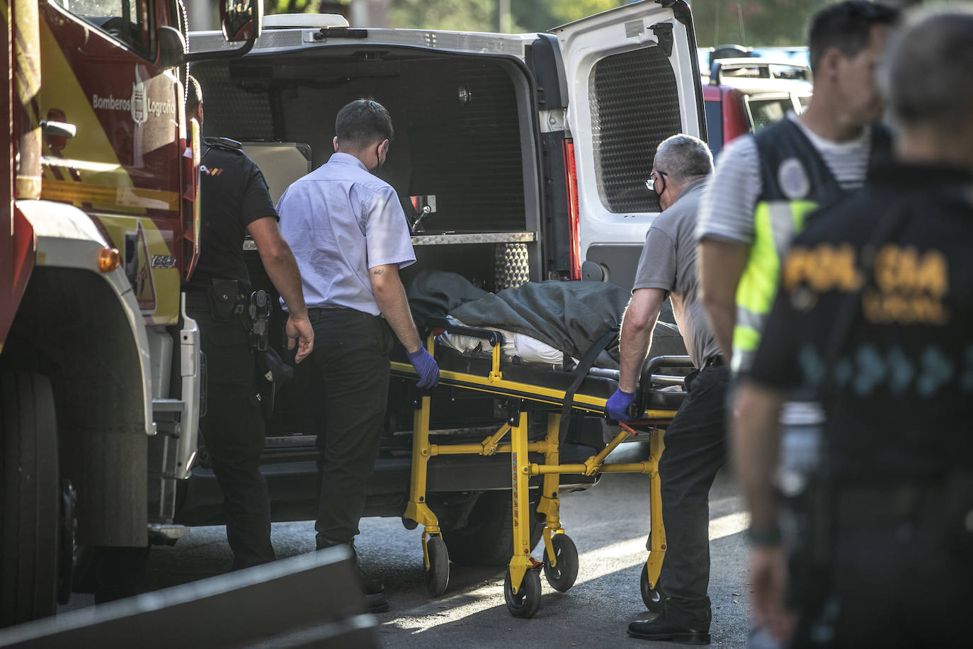 Fotos: Fallece un hombre de 40 años tras una explosión en Pérez Galdós