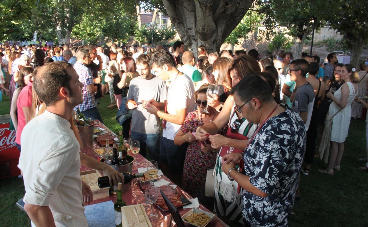 Edición anterior de 'Bodegas en la calle'.