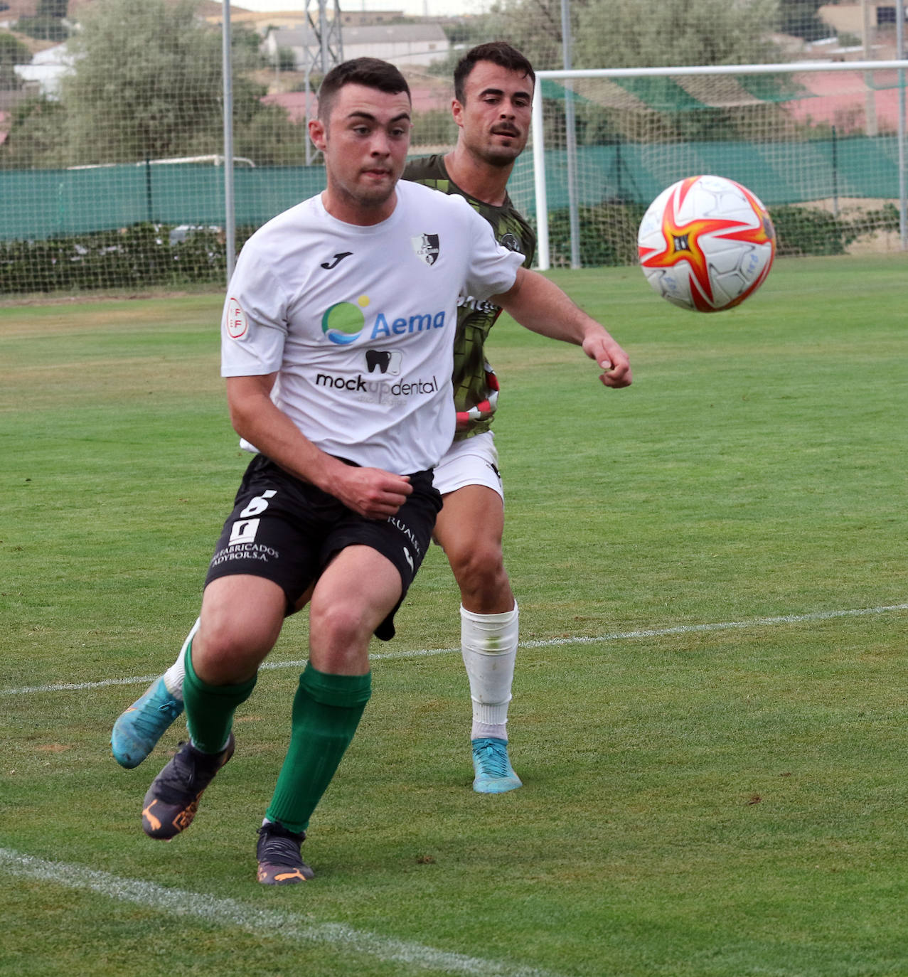 Fotos: Las imágenes del partido SD Logroñés-Alfaro