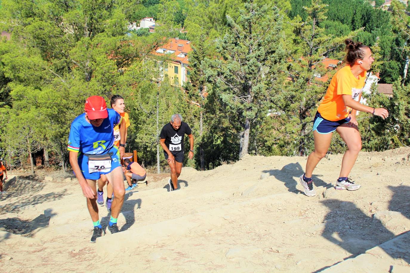 Fotos: Igor Ruiz y Ainara Urrutia vencen en la VIII Subida al Bolo