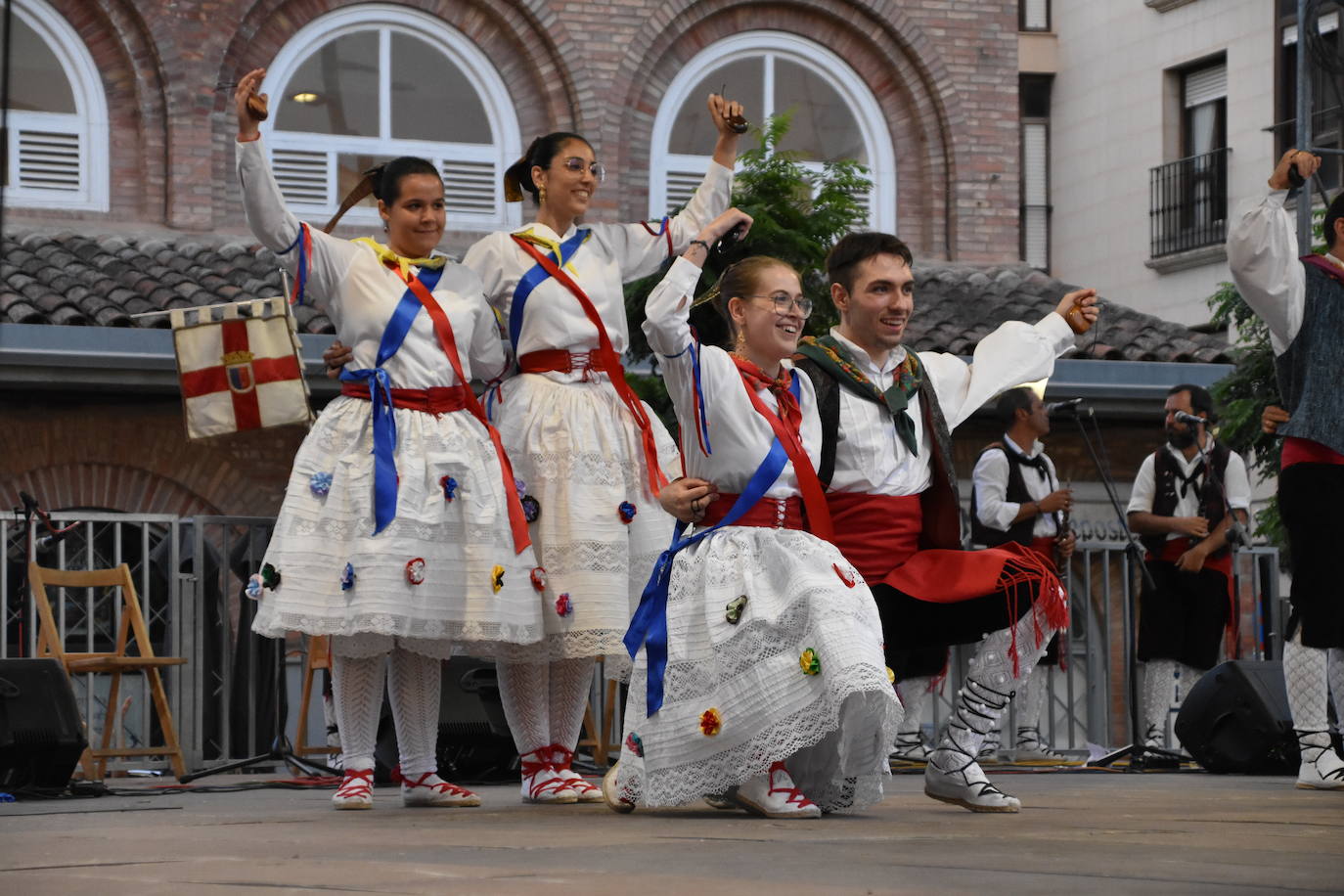 Fotos: Calahorra acogió el XXXII Festival Internacional de Danzas